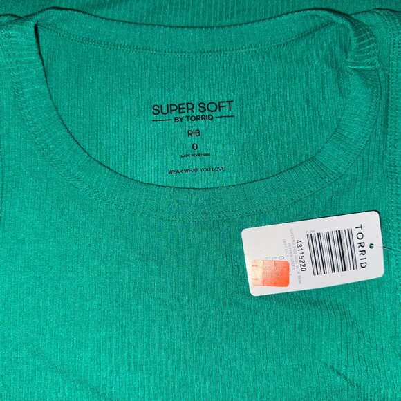 TORRID Ribbed High Neck Tank Top - NWT - Picture 3 of 3